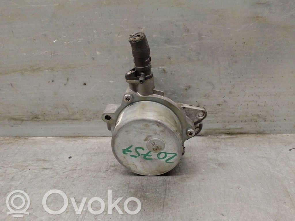 Hyundai i30 Vacuum pump 