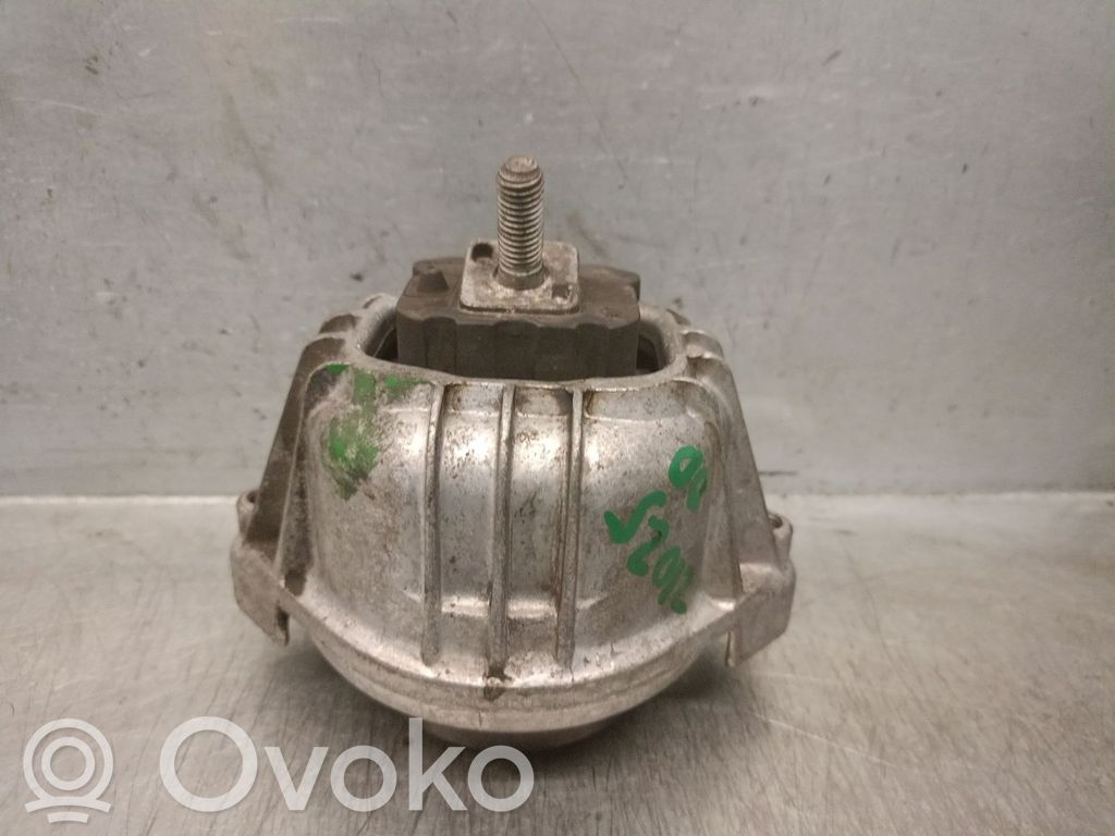 BMW X1 E84 Engine mount bracket 
