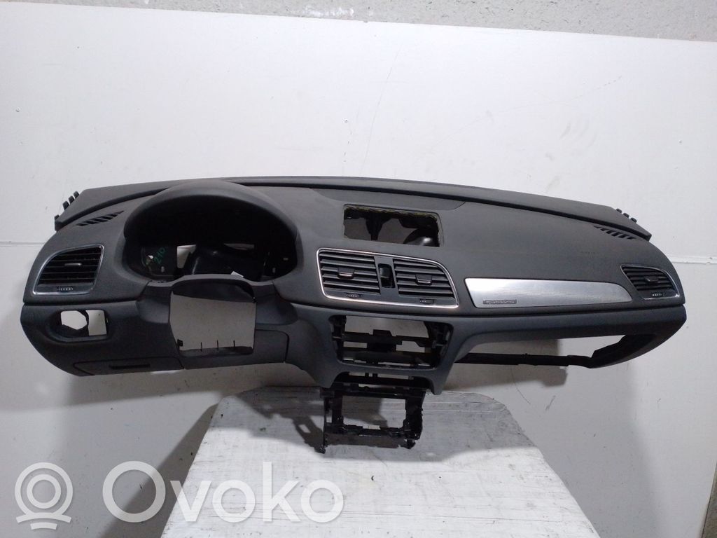 Audi Q3 8U Panel de instrumentos 
