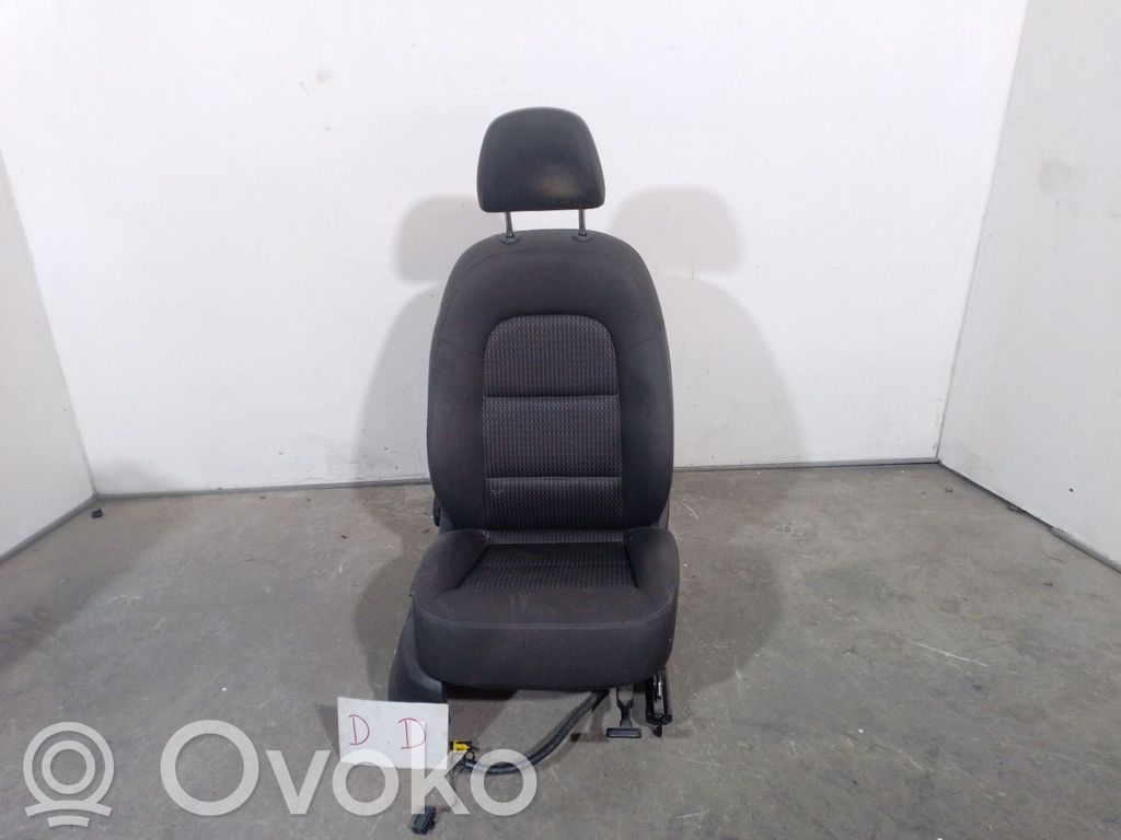Audi Q3 8U Siège passager avant 