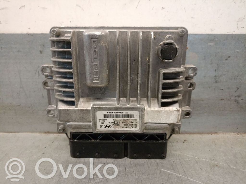 Hyundai ix20 Engine control unit/module 