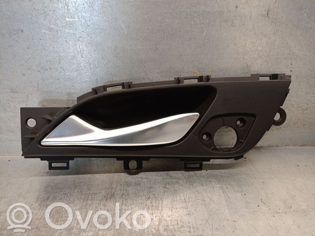 Hyundai i40 Manecilla interna puerta trasera 