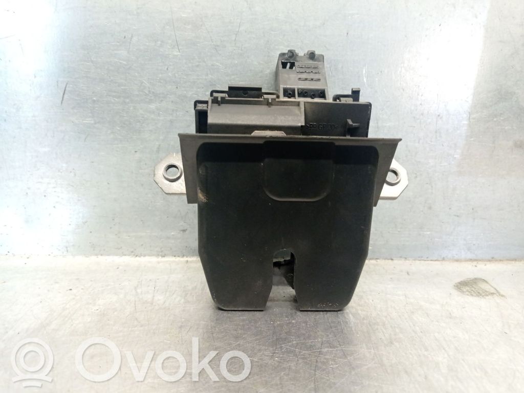 Tailgate lock latch   8M51R442A66DC,4PINES,5PUERTAS