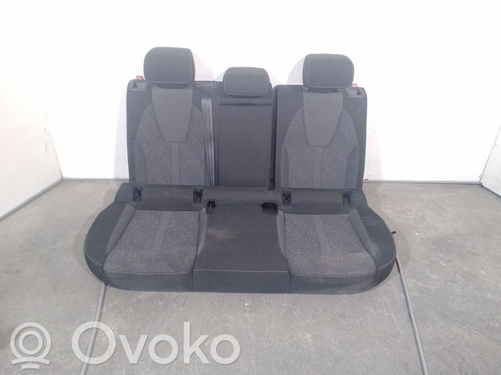 Skoda Octavia Mk4 Rear seat 