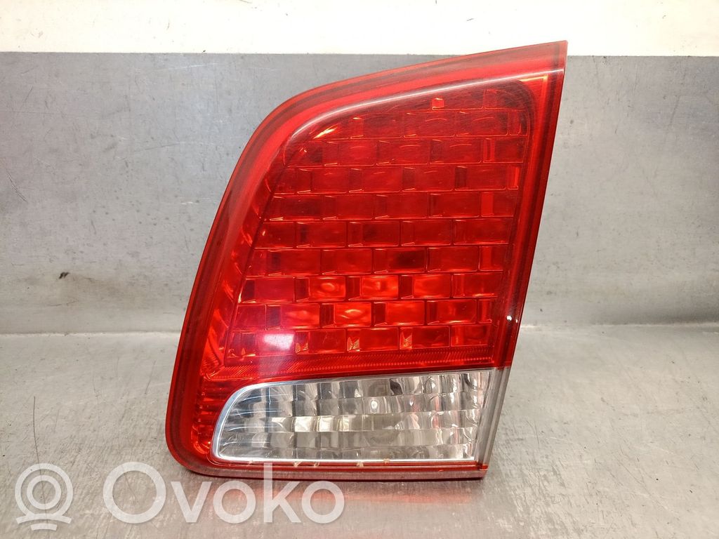 KIA Sorento Galinis žibintas kėbule 