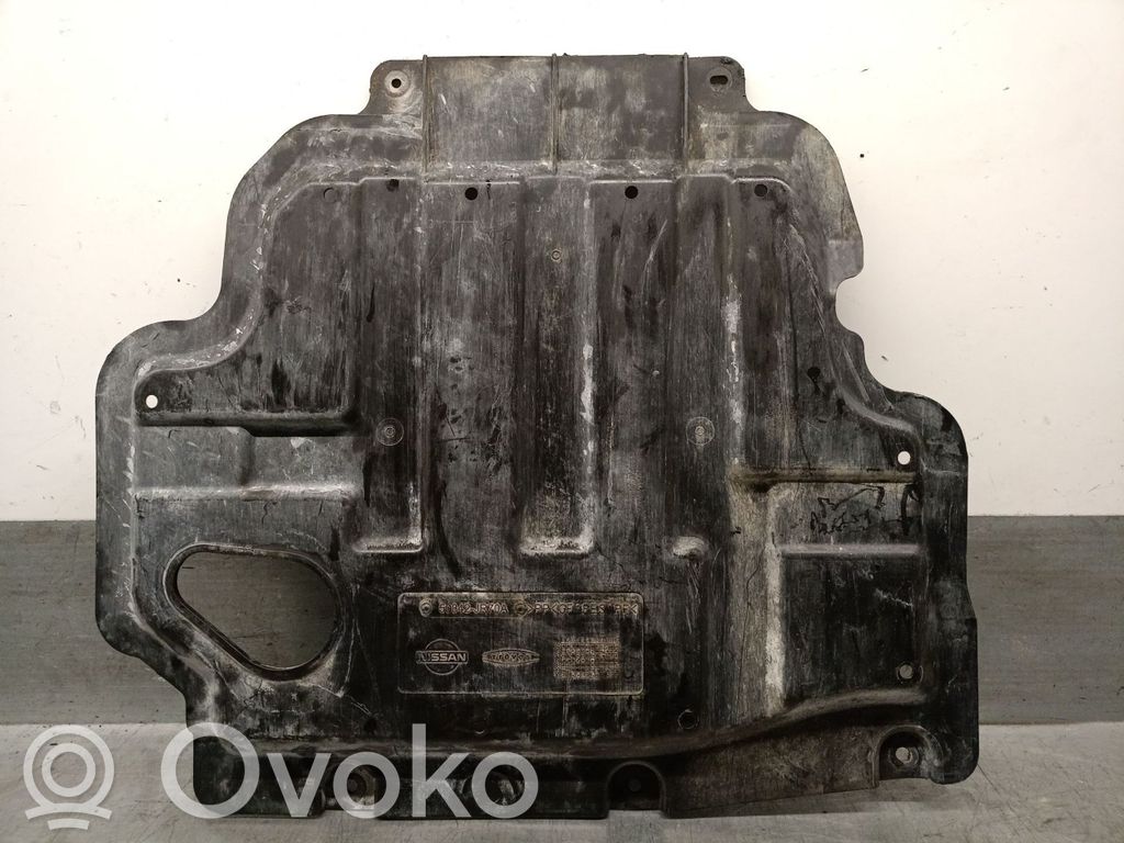 Nissan Navara D23 Osłona dolna silnika 