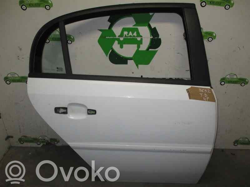Opel Vectra B Puerta trasera 