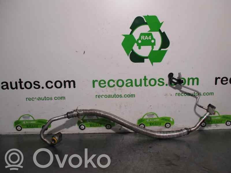 Ilmastointilaitteen putki (A/C)   64533400413,64533413820