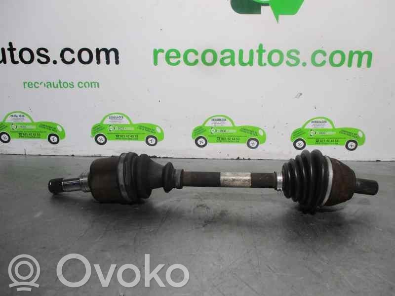Ford Focus Priekinis pusašis 