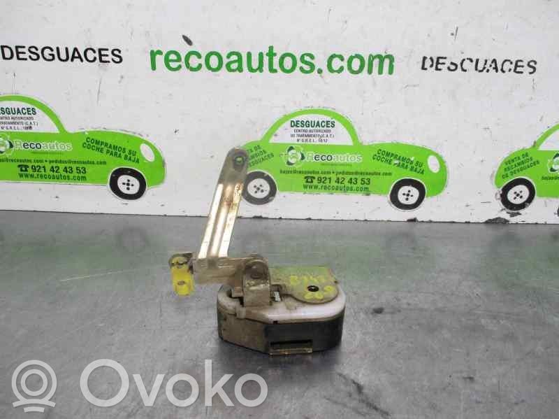 Renault Master II Rear door lock 