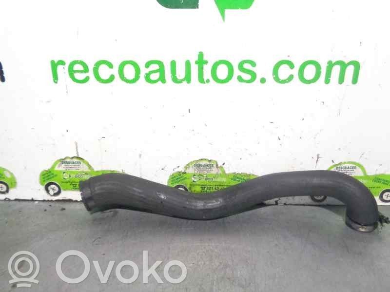 BMW 3 E46 Ilmastointilaitteen putki (A/C) 