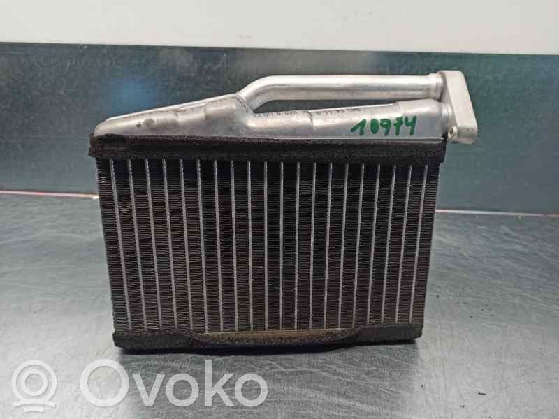Land Rover Range Rover L322 Jäähdyttimen lauhdutin (A/C) 