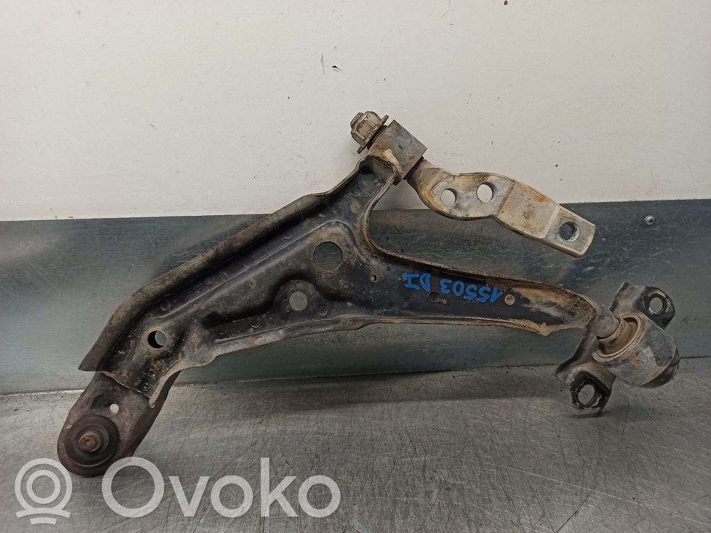 Nissan Primera Querlenker vorne 