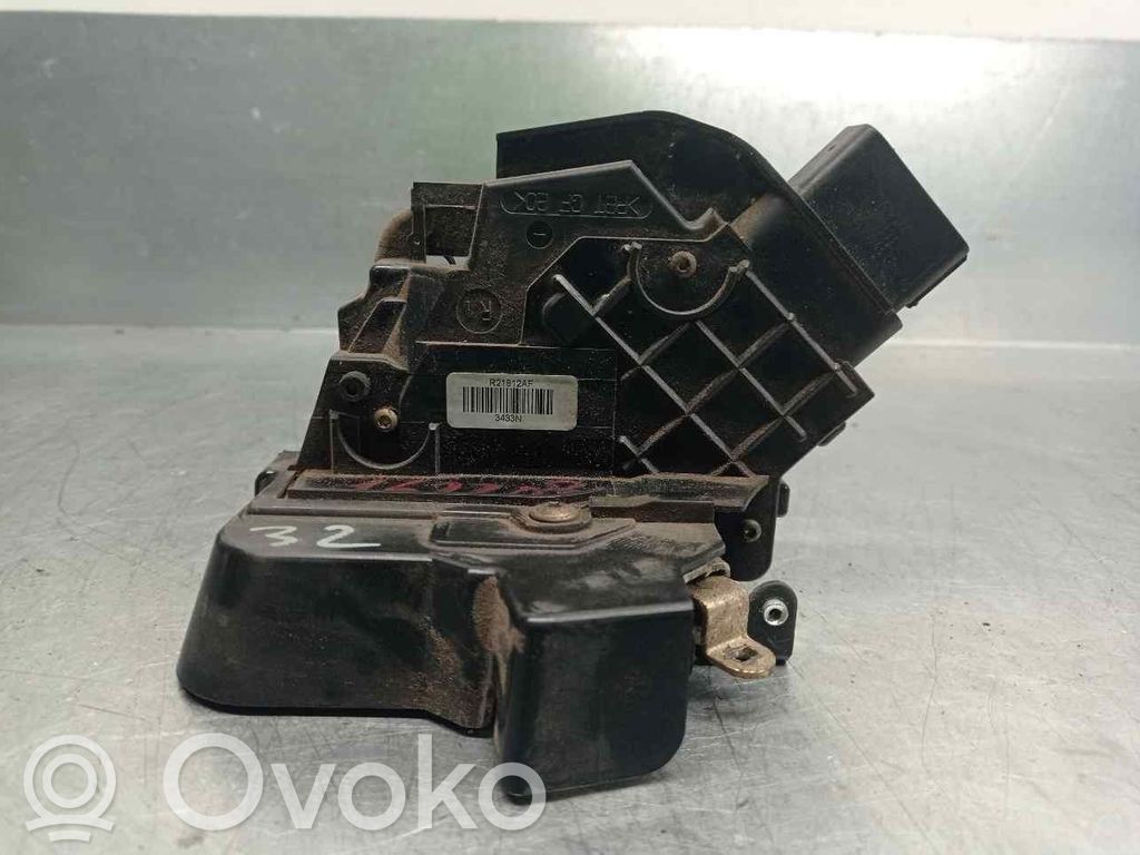 Ford Focus Front door lock 