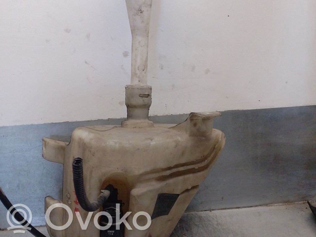 Nissan Primera Zbiornik płynu do spryskiwaczy szyby przedniej / czołowej 