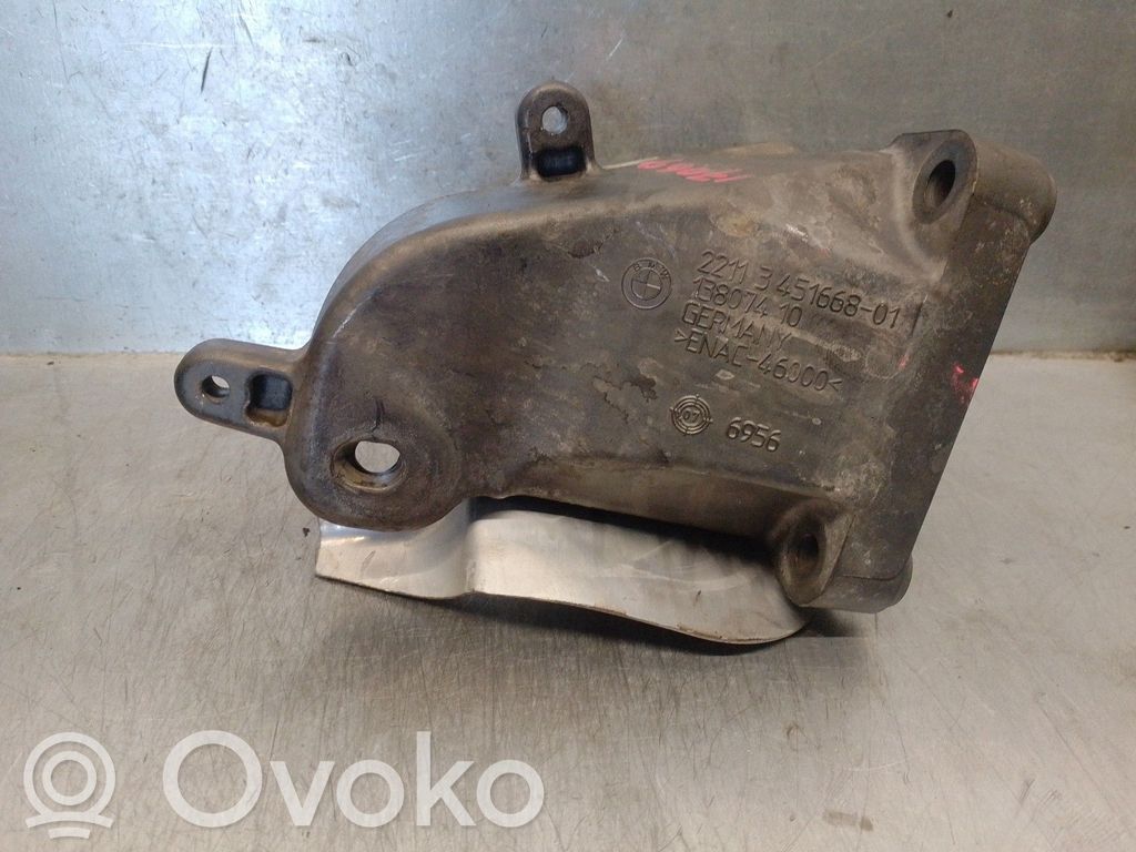 Engine mount bracket   2211345166801,13807410