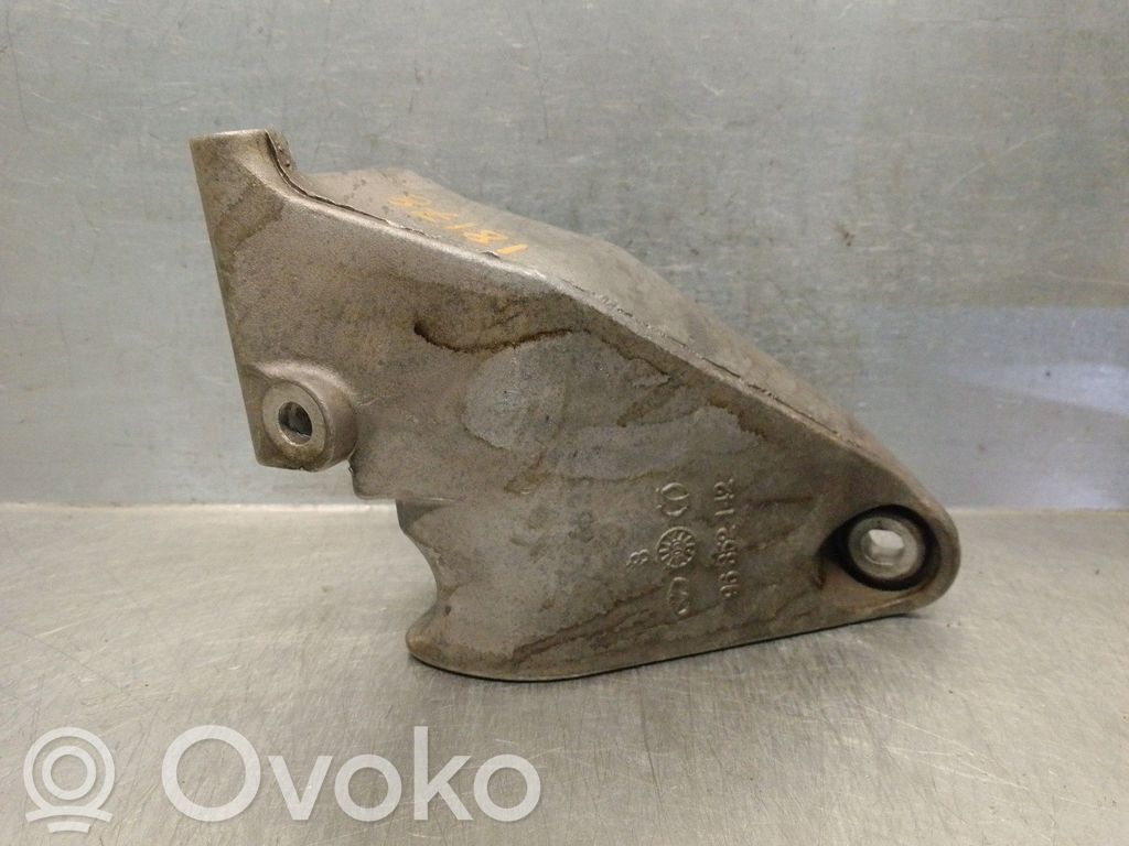Chevrolet Lacetti Generator/alternator bracket 