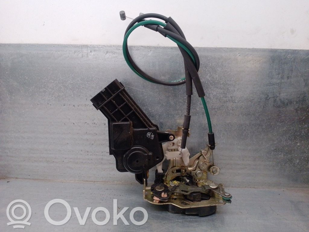 KIA Magentis Etuoven lukko