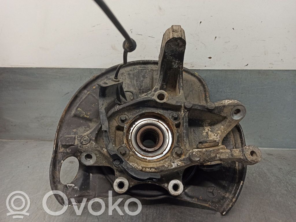 Mercedes-Benz Sprinter W901 W902 W903 W904 Achsschenkel hinten 