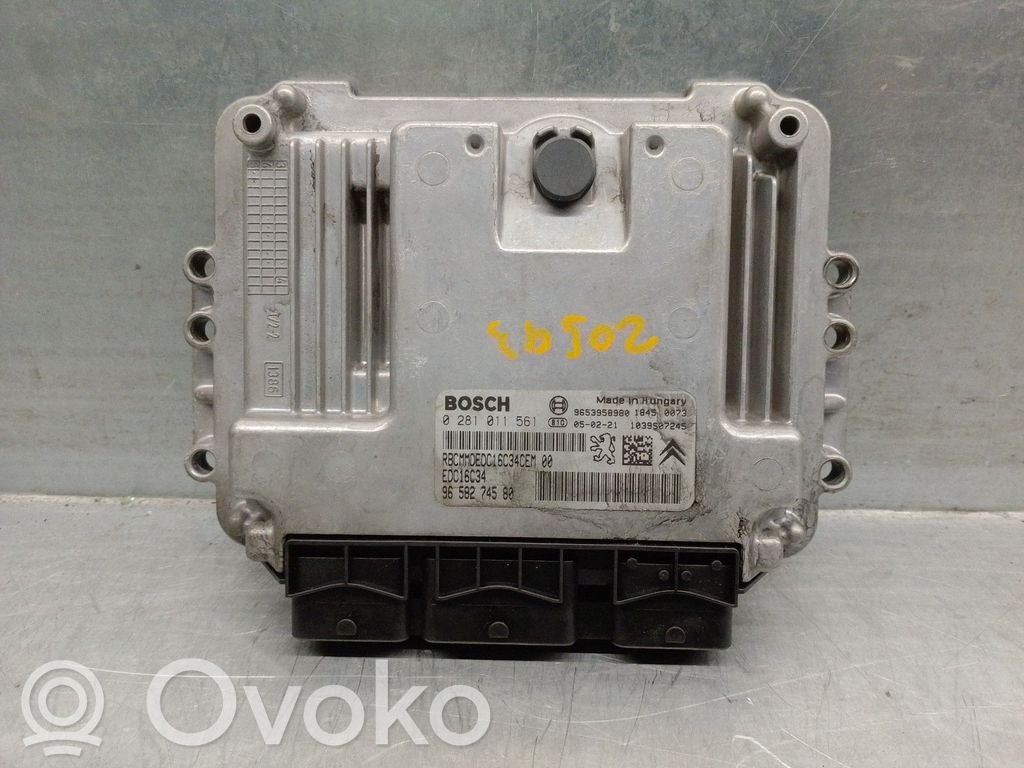 Unidad de control/módulo del motor   9658274580,0281011561,BOSCH
