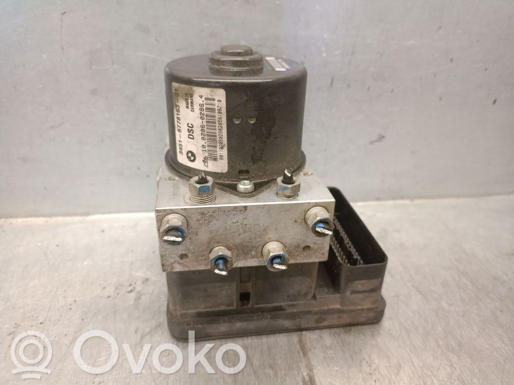 BMW 3 E90 E91 ABS bloks 