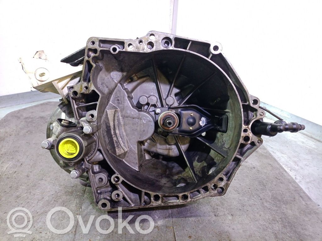 Peugeot 206 Mehāniska 5 ātrumu pārnesumkārba 