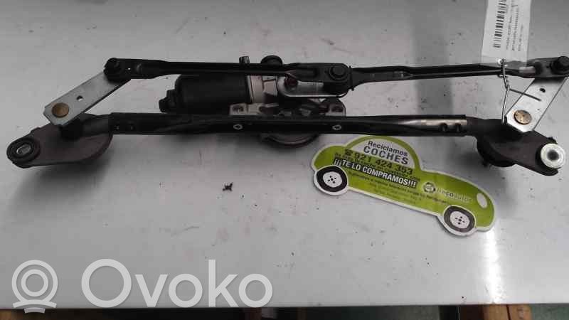 Hyundai Accent Двигатель стеклоочистителей 