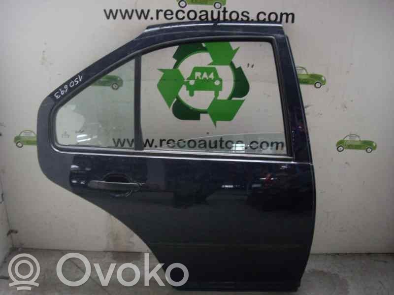 Volkswagen Bora Puerta trasera 