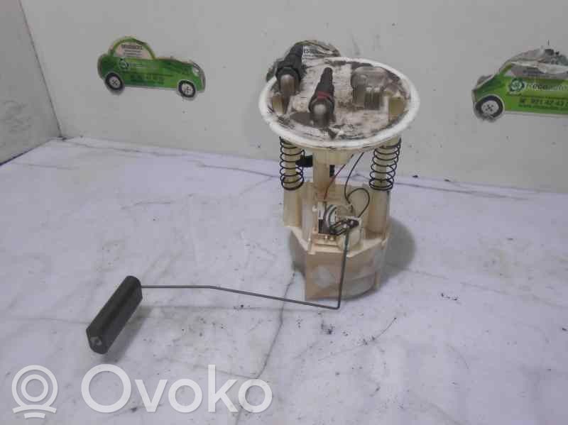 Renault Megane I Bomba interna de combustible 
