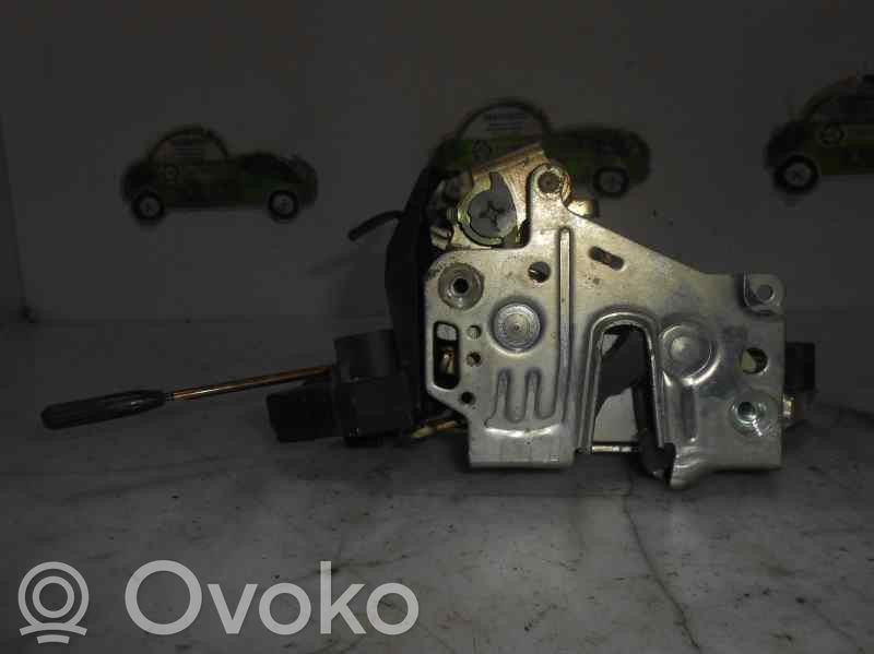 Mercedes-Benz C W202 Etuoven lukko 
