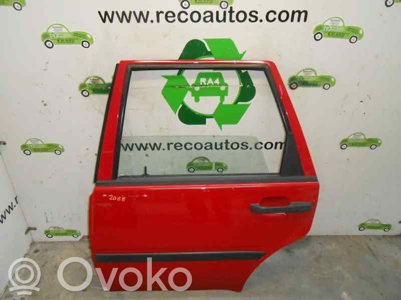 Volvo 440 Puerta trasera 