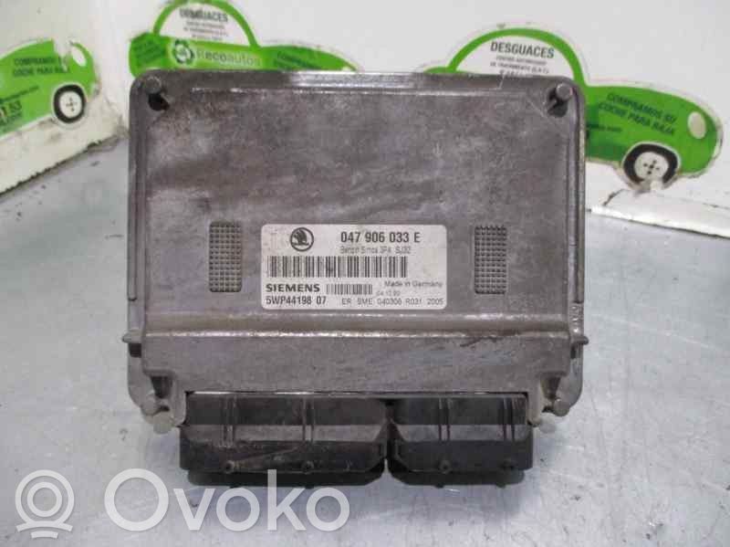 Skoda Fabia Mk1 (6Y) Engine control unit/module 