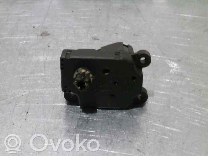 Ford Focus Mazā radiatora ventilators 