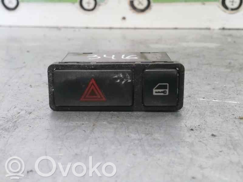Botón interruptor de luz de peligro   61318368920