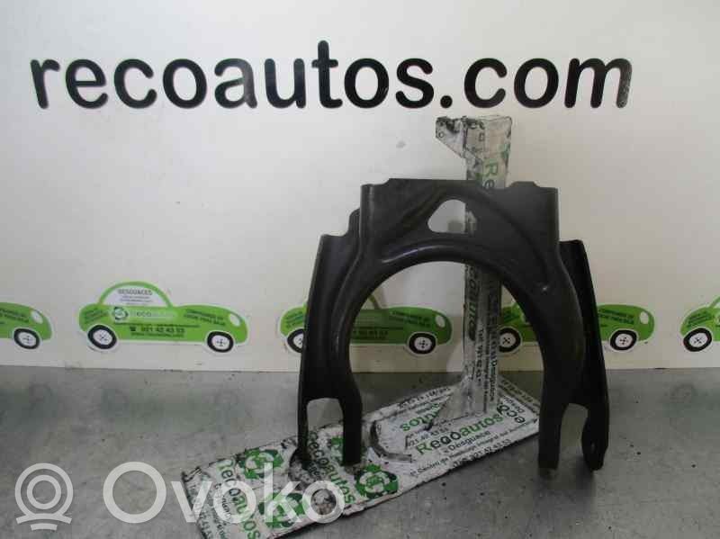 Ford Mondeo Mk III Basculă față 