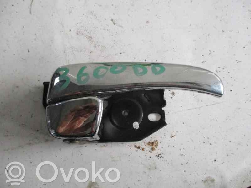 Hyundai Sonata Manecilla interna puerta trasera