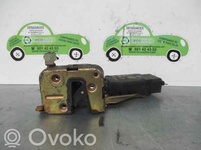 Volvo S40, V40 Serratura portiera posteriore 