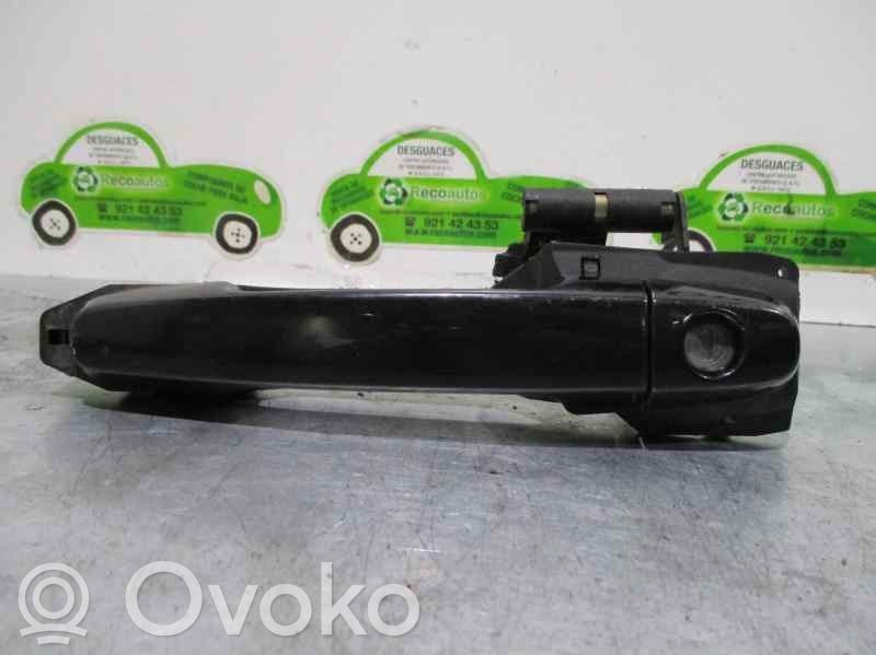 Toyota Corolla Verso E121 Front door exterior handle 