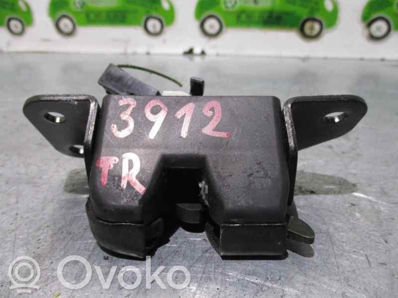 Hyundai Accent Tailgate lock latch 