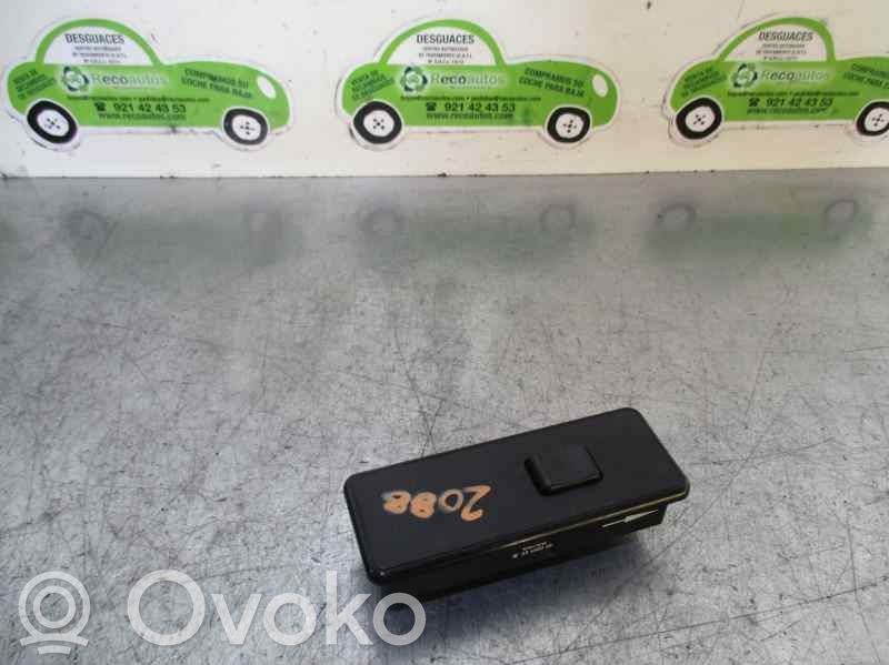 Volvo 440 Electric window control switch 
