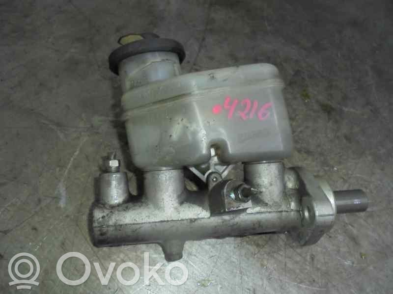 Toyota Carina T210 Servofrână 