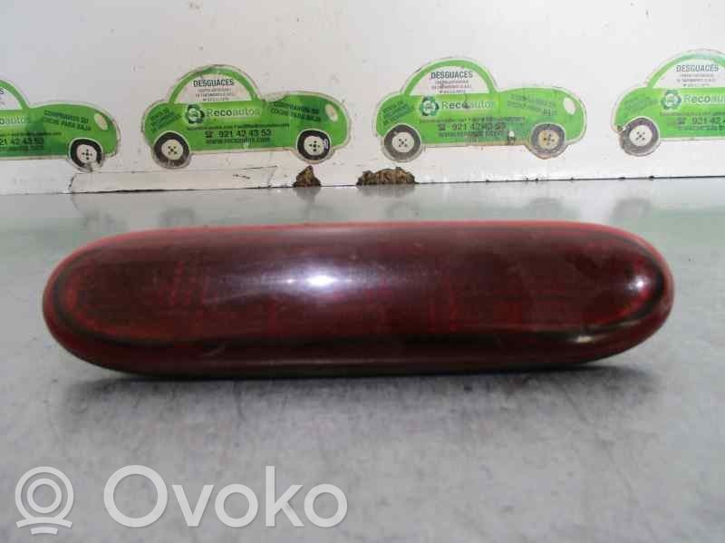 Renault Clio I Third/center stoplight 