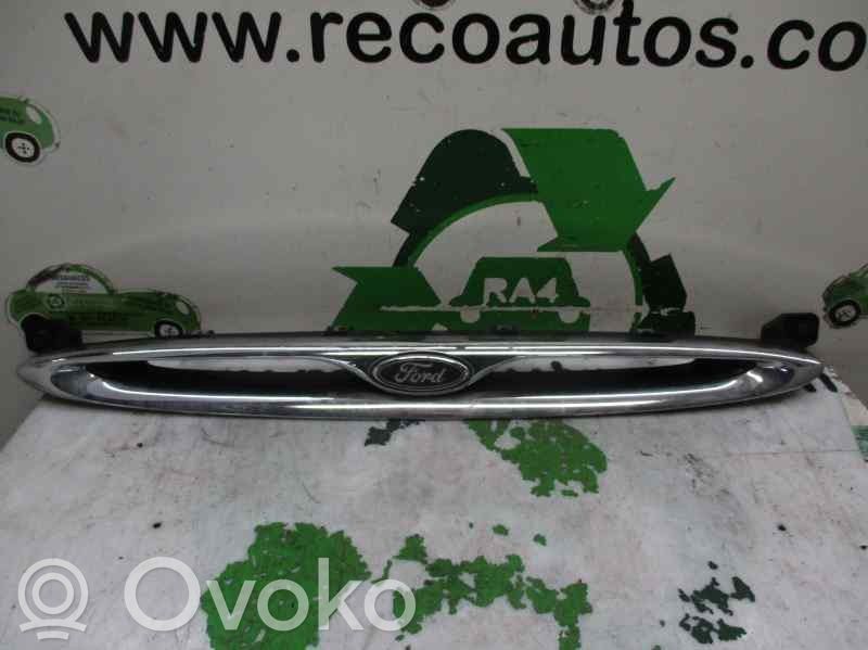 Ford Escort Front grill 