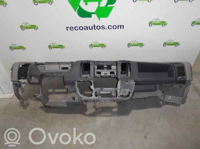 Peugeot Boxer Dashboard 