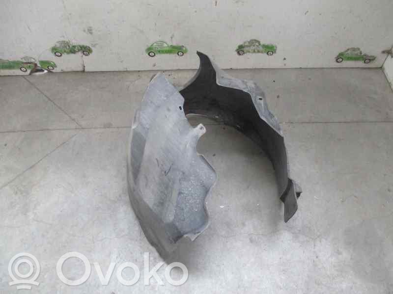 Ford Mondeo Mk III Etupyörän sisälokasuojat 