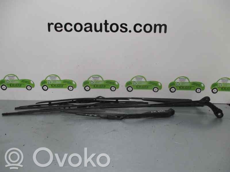 Chrysler Voyager Wischerarm vorne 
