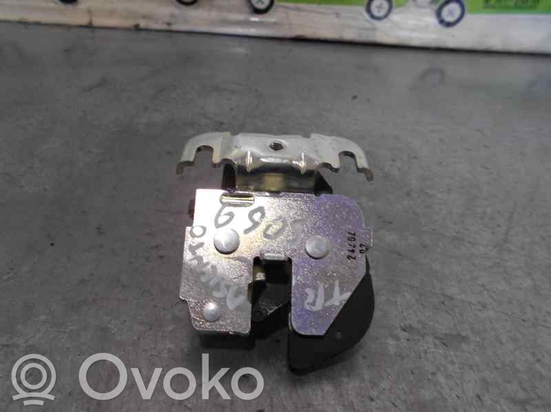 Mercedes-Benz C W203 Seat back rest lock catch 