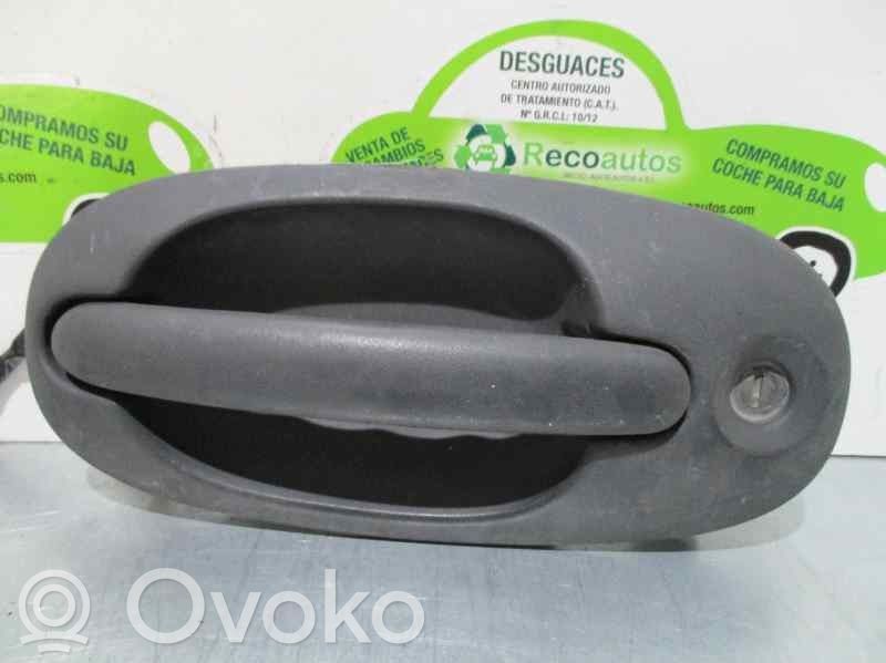 Chrysler Voyager Front door exterior handle 