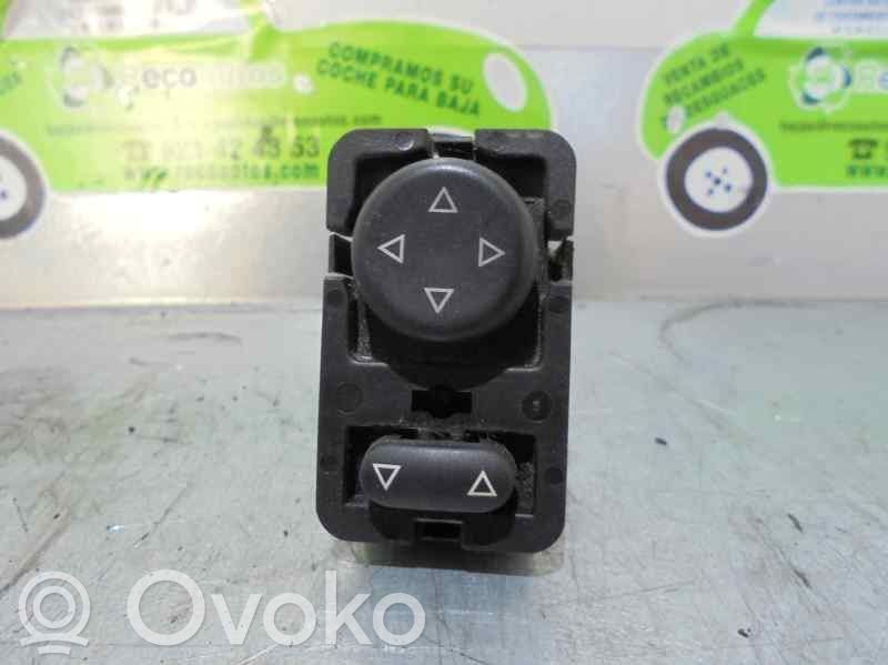 Peugeot 406 Interruptor del espejo lateral 