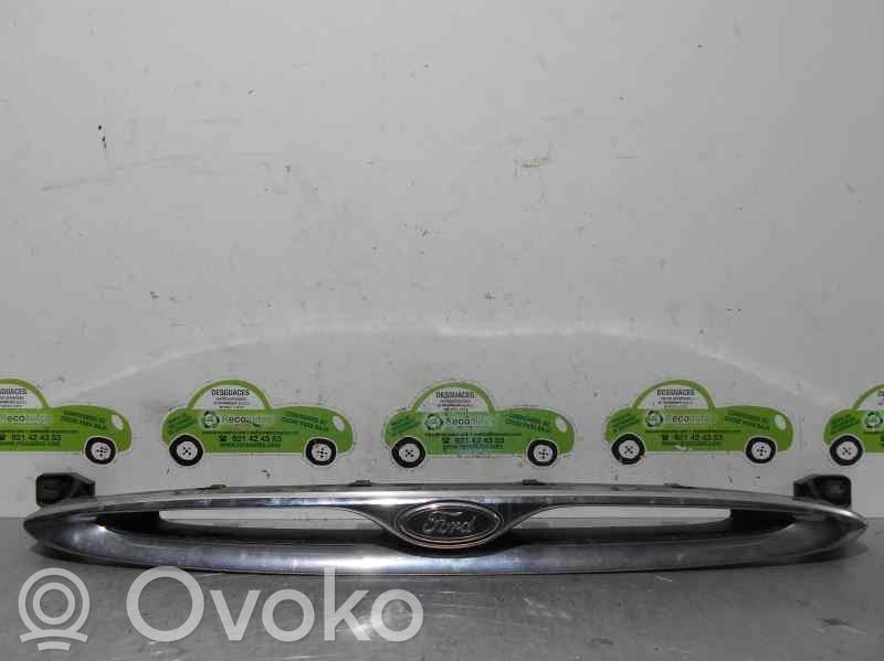 Ford Escort Front grill 